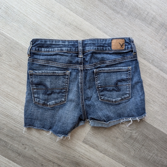 American Eagle Outfitters Blue Denim Super Stretch Shorts Hot Pants US Size 0 - Picture 3 of 10